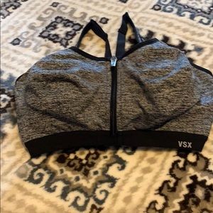Victoria Secret Sportsbra